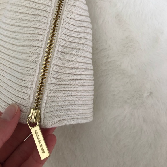 Light Cream Ribbed Michael Kors Sweater - Picture 3 of 6